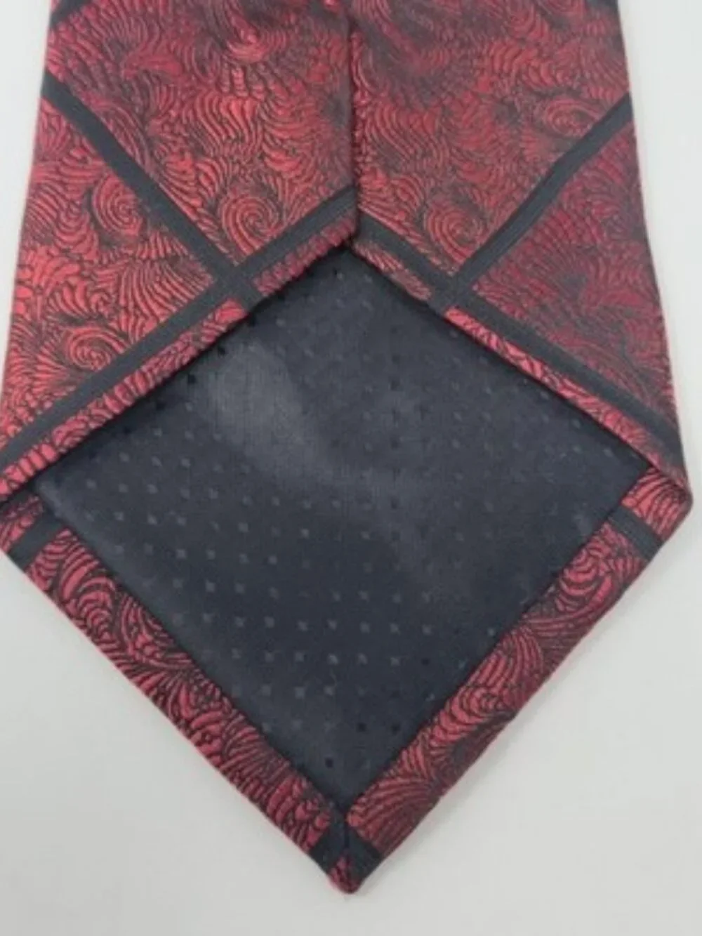 ​Stacy Adams Signature Gold Men's Tie Red Black Paisley Diamond Microfiber 3.5